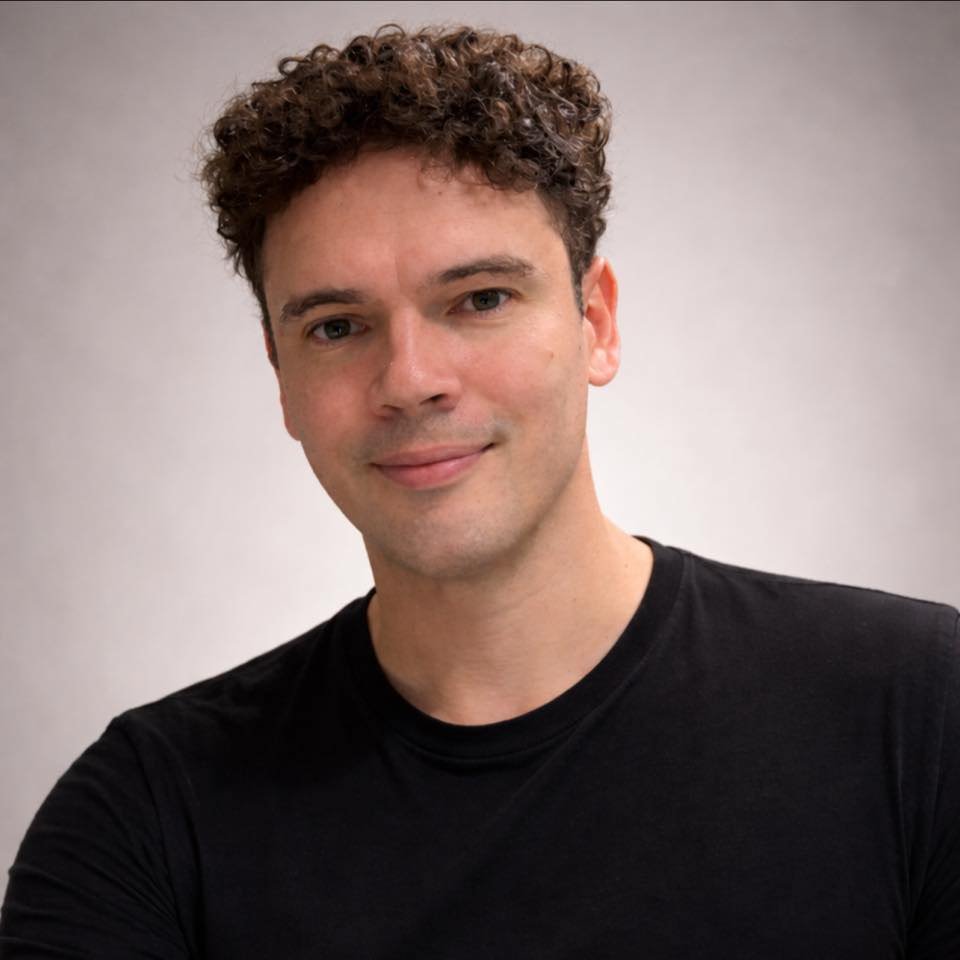 Carlos Abreu, editor of Credit Card Starter Guide